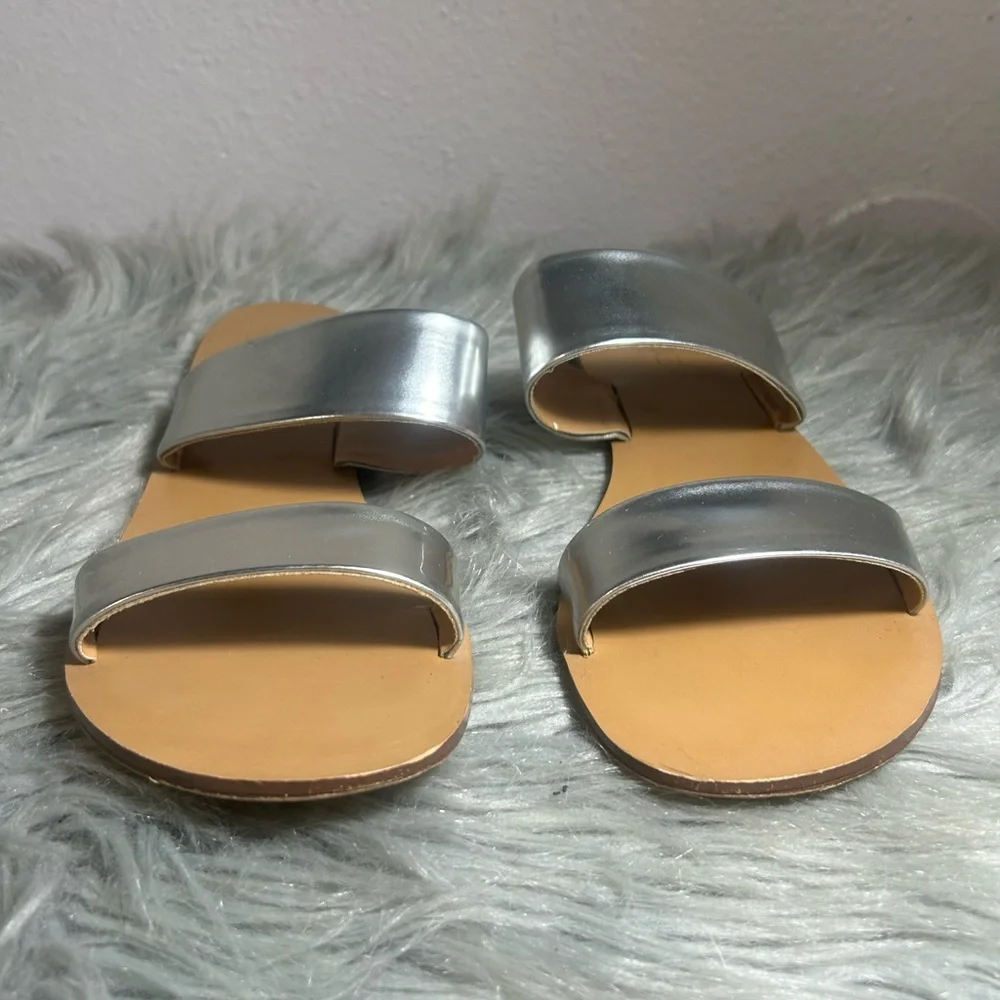 J. Crew Malta Mirror Metallic Silver Sandals Size 8